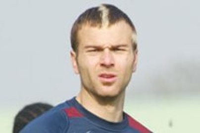 Ljuboja entre Bordeaux et Auxerre ?