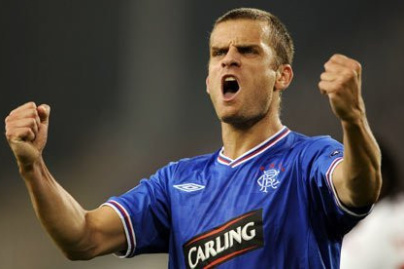 L'AEK teste Rothen