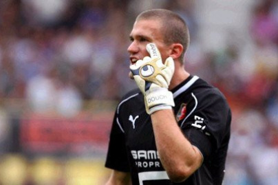 Douchez : "Montrer notre force de caractère"