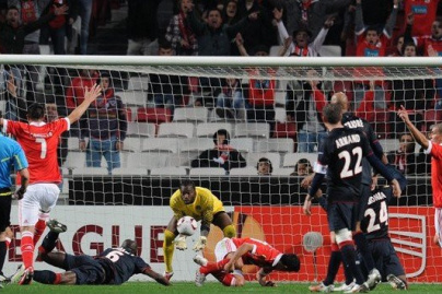 OM : Coupet dans les buts ?