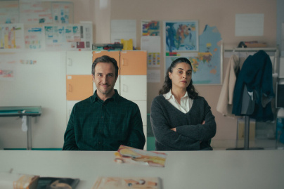 "Sous les applaudissements" : Un drame familial turc profond sur Netflix