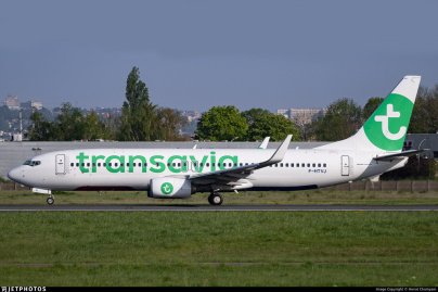 Un Boeing retourne à l'aéroport d'Orly après décollage : des enfants de CM2-6e privés de séjour