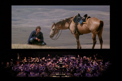 Danse avec les loups en ciné-concert au Palais des Congrès de Paris