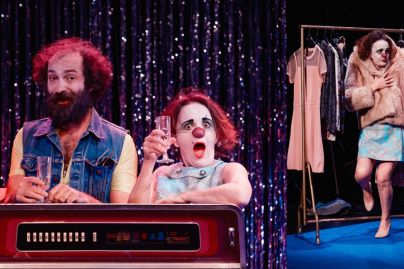 On a tous quelque chose en nous… : un duo de clowns revisite Johnny Hallyday à la Cartoucherie