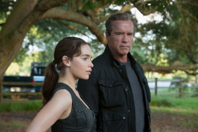 Terminator Genisys : Arnold Schwarzenegger, Emilia Clarke