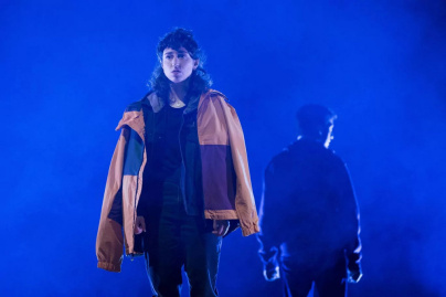 Rose : une traversée sensible de l’adolescence au Théâtre Paris-Villette