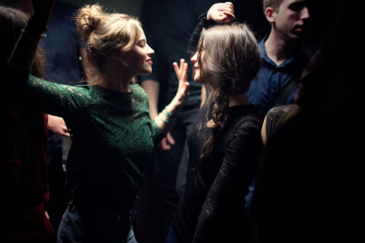 Respire: Joséphine Japy, Lou de Laâge