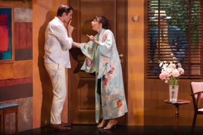 Un soupçon d’amitié : un thriller au Théâtre La Bruyère