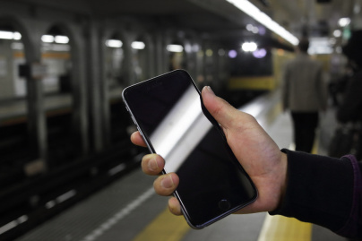 Coronavirus : Orange a déjà une application de traçage des contacts