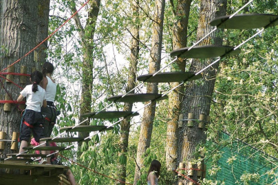 Le parcours accrobranche de la base de loisirs d'Etampes