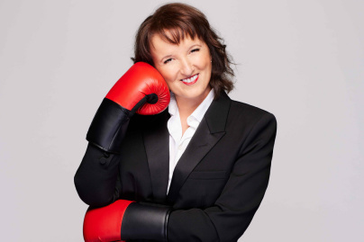 Anne Roumanoff dévoile "L'expérience de la vie" sur les scènes parisiennes cet automne