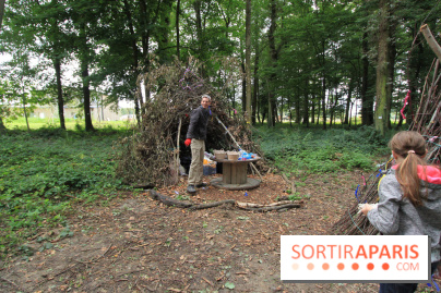 Construction de cabanes au Villages Nature