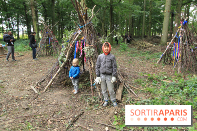 Construction de cabanes au Villages Nature