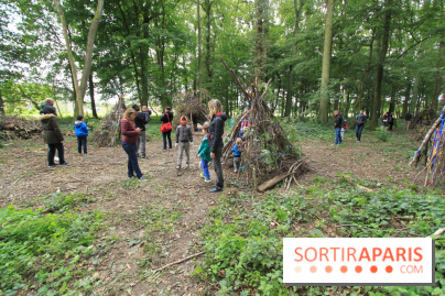 Construction de cabanes au Villages Nature