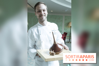 Bûche de Noël toupie du Shangri-La Paris 2017