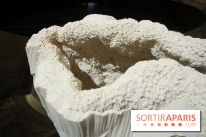 Un monde de plis à la chapelle Expiatoire