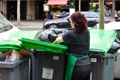 Plastiques, cartons, papiers et métaux : tout dans la poubelle jaune !