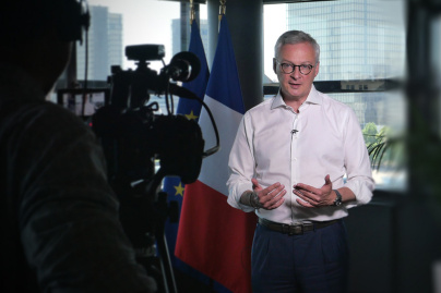 Plan de relance européen : "40 milliards d'euros de subventions pour la France" selon Bruno Le Maire 