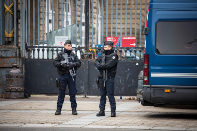 Attaque à Paris : l'auteur présumé des faits pensait attaquer Charlie Hebdo