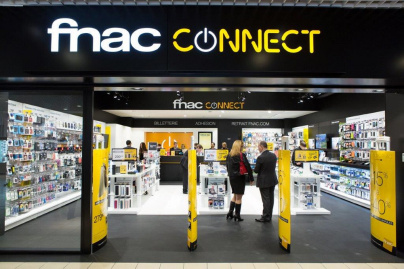 Les magasins Fnac-Darty restent ouverts pendant le confinement