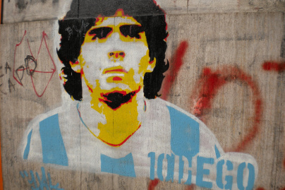 Mort de la légende du football Diego Maradona 