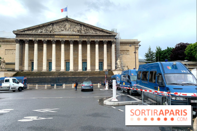 Manifestation des policiers : la "Marche Citoyenne" devant l'Assemblée nationale à Paris