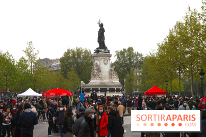 Manifestation pour un service public de l'énergie place de la République à Paris