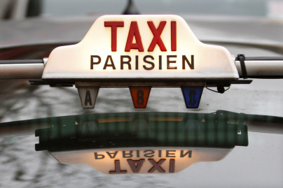 Paris : une compagnie de taxi propose le transport de vélo