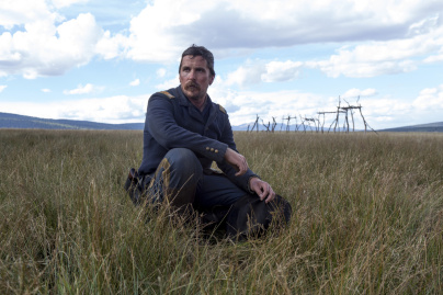 HOSTILES, les photos officielles
