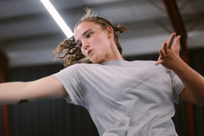 Julie zwijgt (Julie Keeps Quiet) de Leonardo Van Dijl, en sélection à la Semaine de la Critique 2024