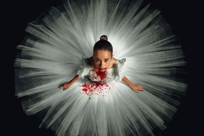 Abigail de Matt Bettinelli-Olpin : Notre avis et la bande-annonce du film d'horreur