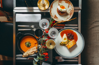 Thanksgiving 2024 à l'Hôtel des Grands Voyageurs : Un menu de spécialités américaines