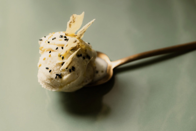 Fumo, un intriguant pop-up de glaces salines avec la cheffe pâtissière récompensée Tessa Ponzo