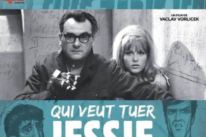 Projection en plein air de 'Qui veut tuer Jessie ?' au Centre tchèque de Paris