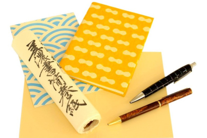 Exposition 'Les objets du shodo ou l’écriture en beauté' à l'Espace Densan