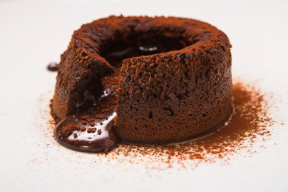 La recette du moelleux au chocolat de Fanny Rey et Jonathan Wahid