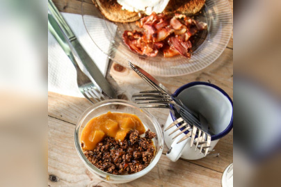 Test - Benoit Castel dévoile son brunch à la maison en livraison