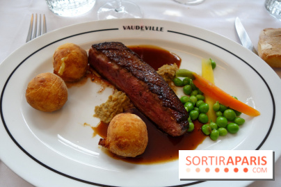 Le Vaudeville à Paris : cuisine traditionnelle et fruits de mer pour la brasserie centenaire