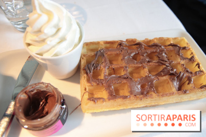 Le River Café, la péniche terrasse-restaurant se renouvelle