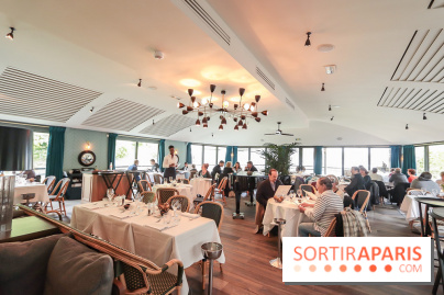 Le River Café, la péniche terrasse-restaurant se renouvelle