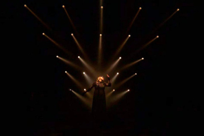 Un jardin de silence : le spectacle musical de L., Thomas Jolly et Babx sur Barbara, une merveille!