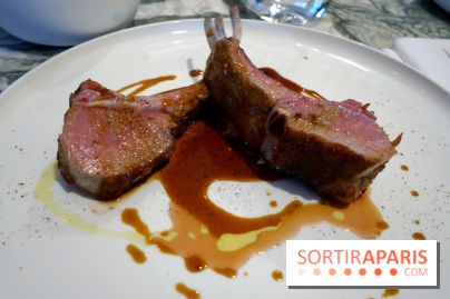 Zebra par Alexandre Giesbert et Julien Ross dans le 16e à Paris