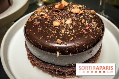 Tea-time Hotel Duo by Kevin Lacote