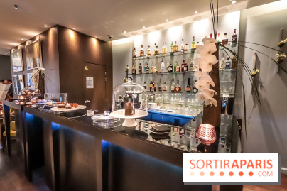 Tea-time Hotel Duo by Kevin Lacote