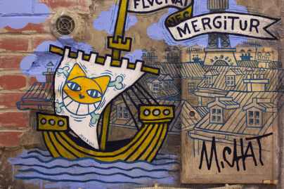 M.Chat fait le mur à la galerie Brugier