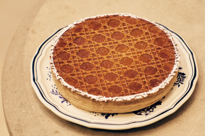 La galette des Rois 2024 griffée Dior par Jean Imbert, au 30 Montaigne