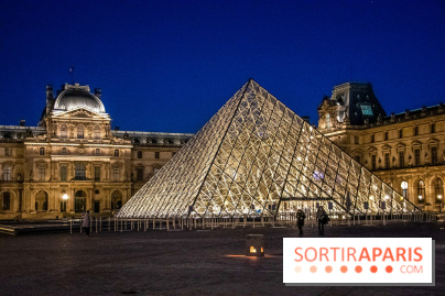 Visuel Paris Louvre nuit