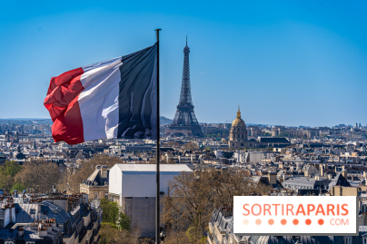 visuel Paris visuel  -  France - Tour Eiffel - drapeau