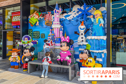 Visuels Disney Village - LEGO Store