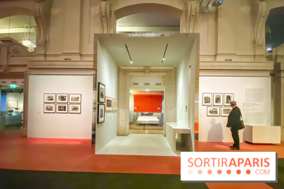 Album Photo : Yeshwant Rao Holkar II, Moderne Maharadjah au Musée des Arts Décoratifs